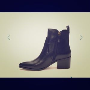 Tahari resist boot Clearance